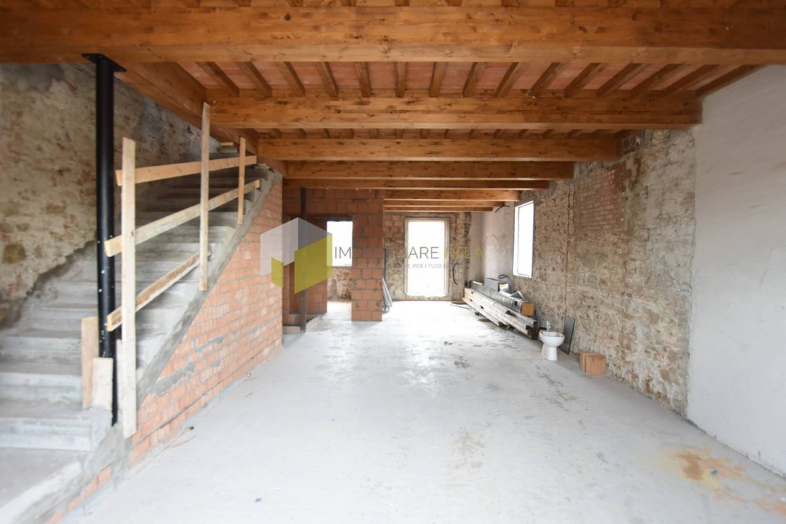 House in Vecchiano, Tuscany, Italy 2 - 17294489