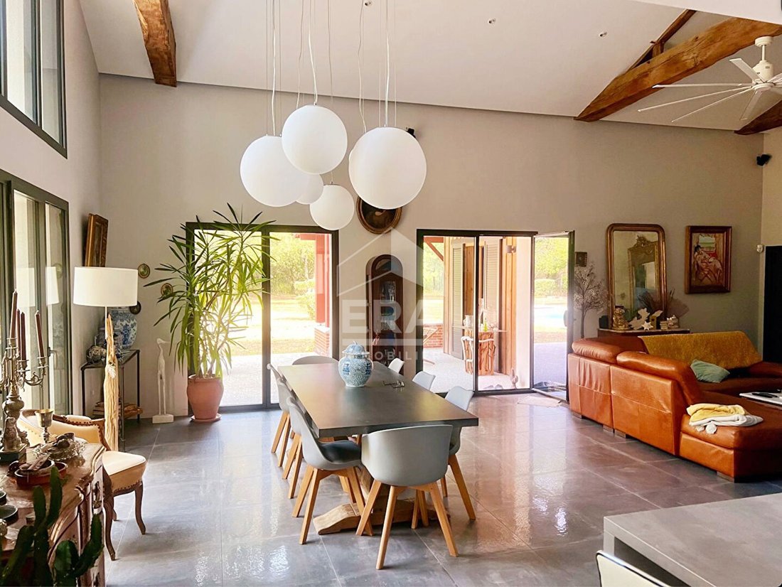Villa in Sanguinet, Nouvelle-Aquitaine, France 2 - 17299777