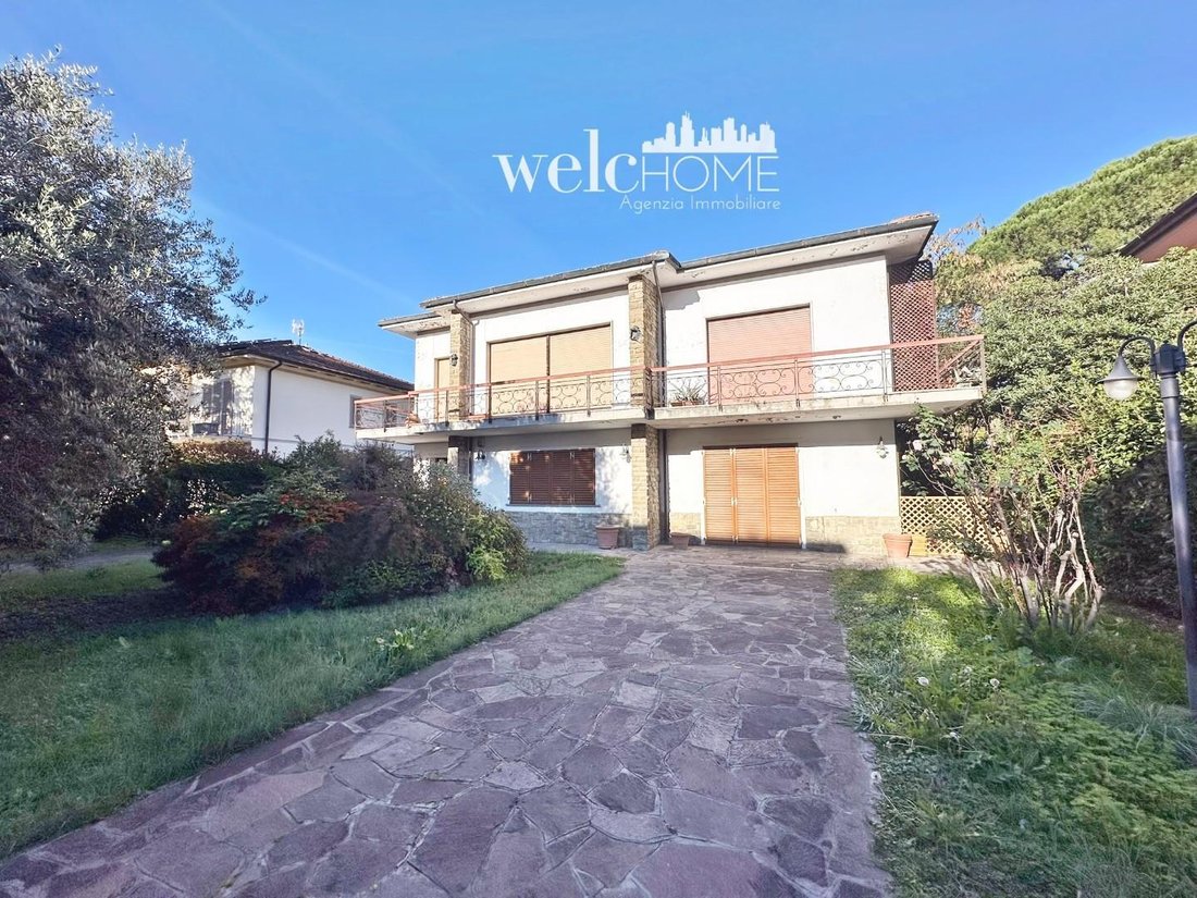 Villa in Center, Campi Bisenzio, Tuscany 3 - 17294691