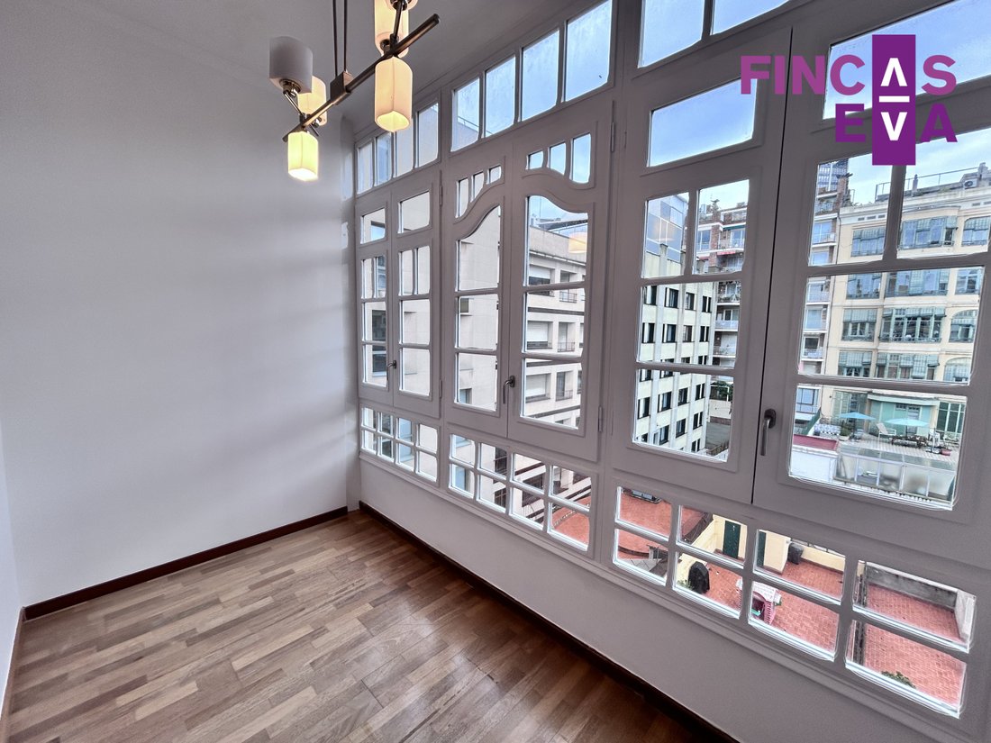 Apartment in Eixample, Barcelona, Spain 1 - 17299010