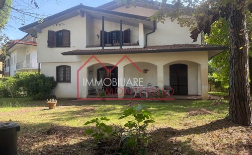 Villa in Viareggio, Toskana, Italien 1