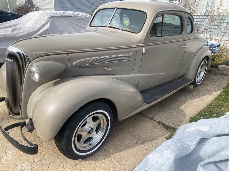 Coupe in Glendale, United States 2 - 17299508