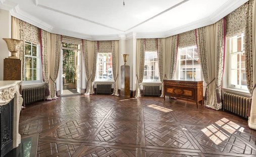 House in Mayfair, Westminster, England 1
