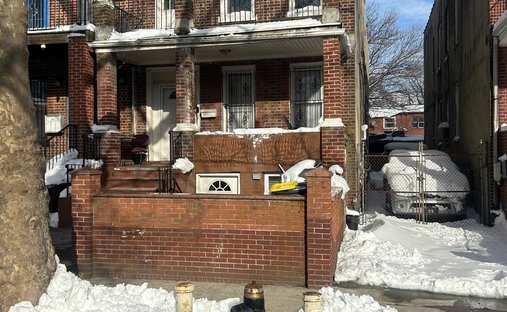 House in New York, New York, United States 1