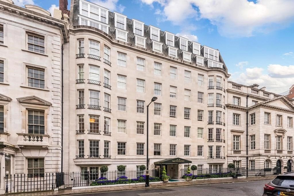 Apartment in Mayfair, Westminster, England 2 - 17299365