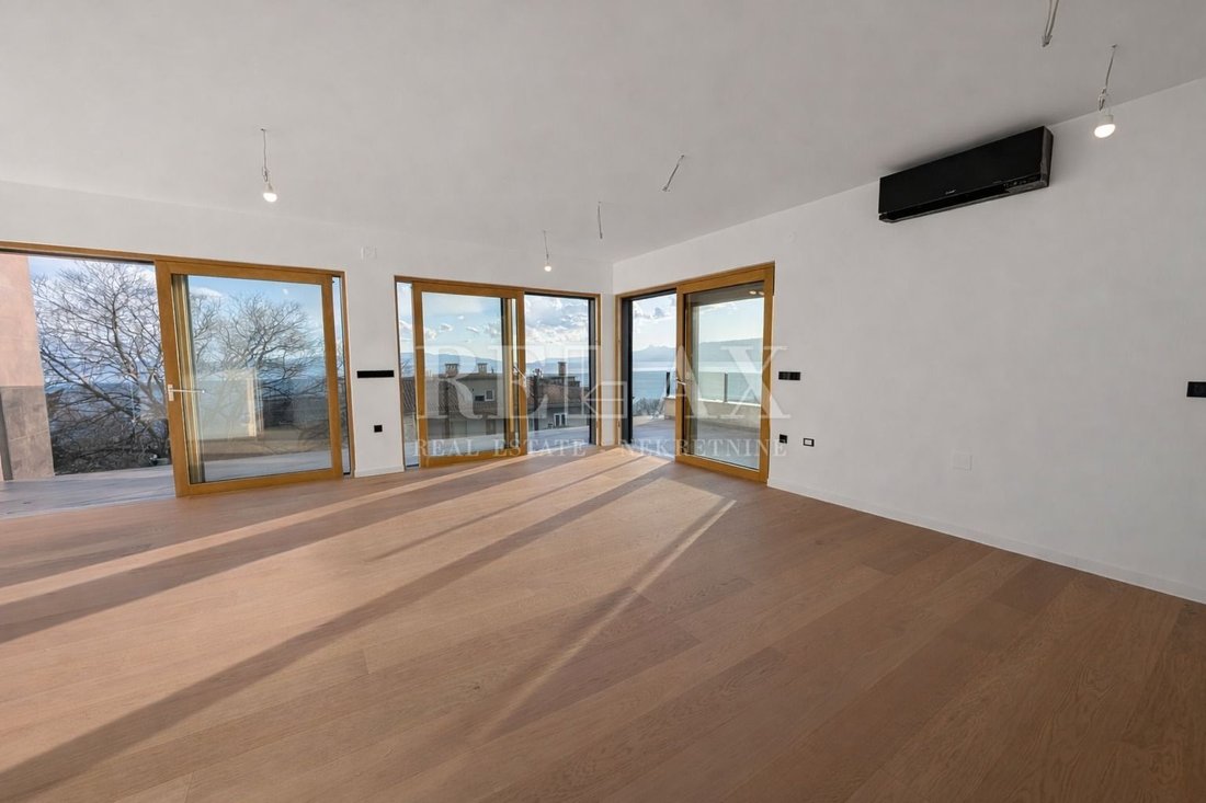 Apartment in Mjesni odbor Kantrida, Grad Rijeka, Primorje-Gorski Kotar County 2 - 17299799