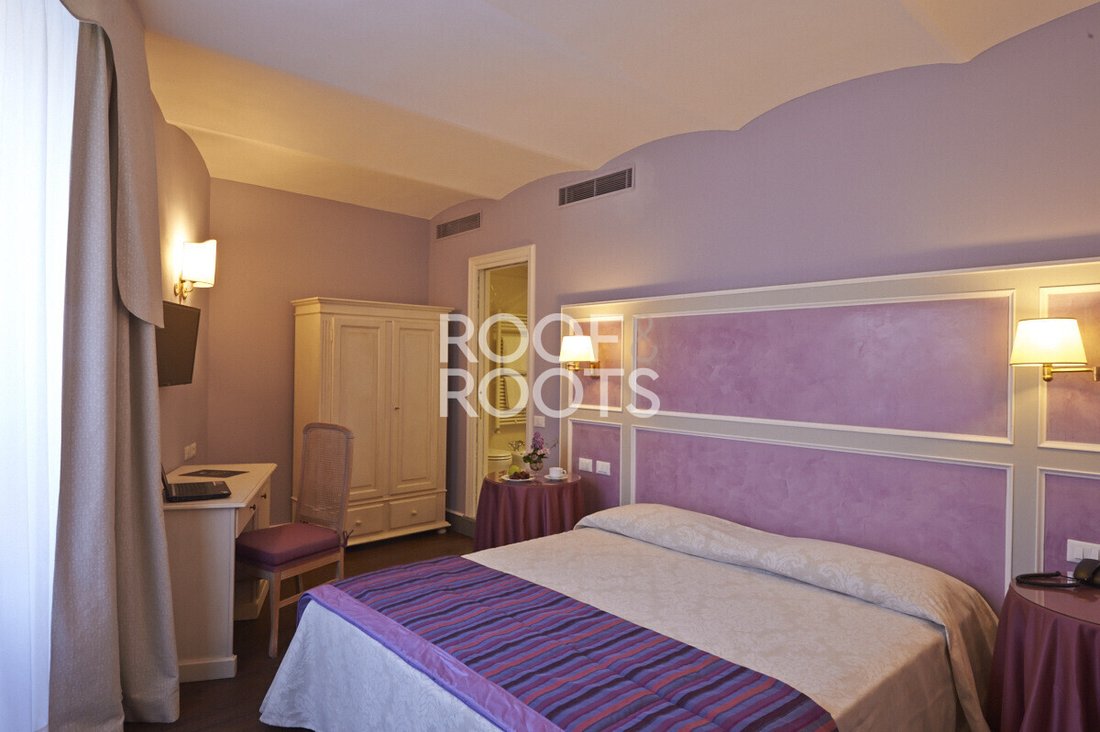Townhouse in Center, Florence, Tuscany 5 - 17292816