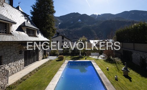 Chalet a Andorra la Vella, Andorra la Vella, Andorra 1