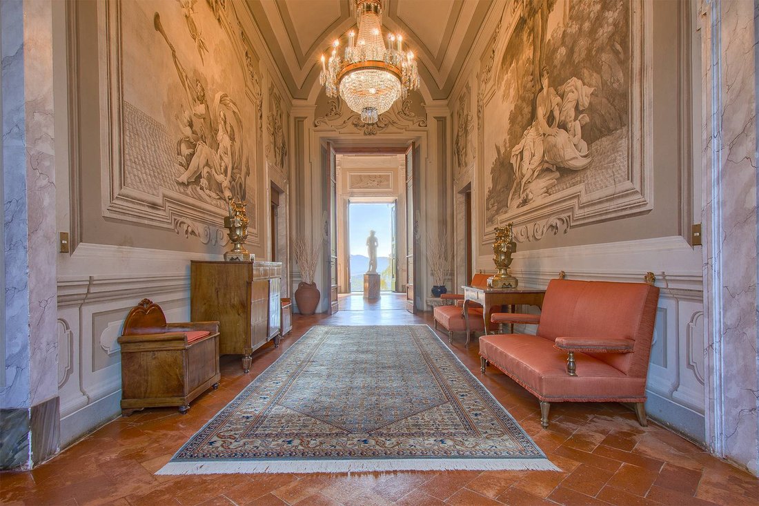 House in Center, Pistoia, Tuscany 1 - 11734855