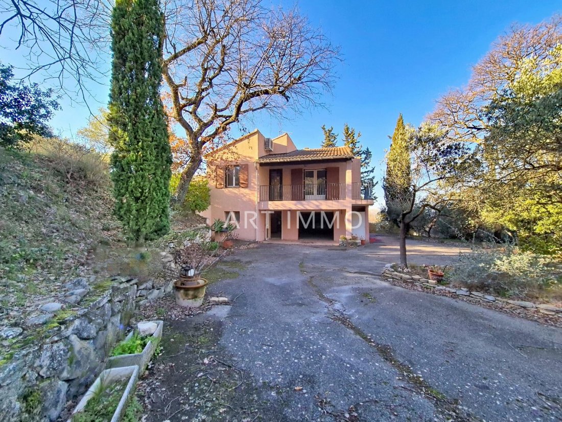 House in Robion, Provence-Alpes-Côte d'Azur, France 2 - 17296861