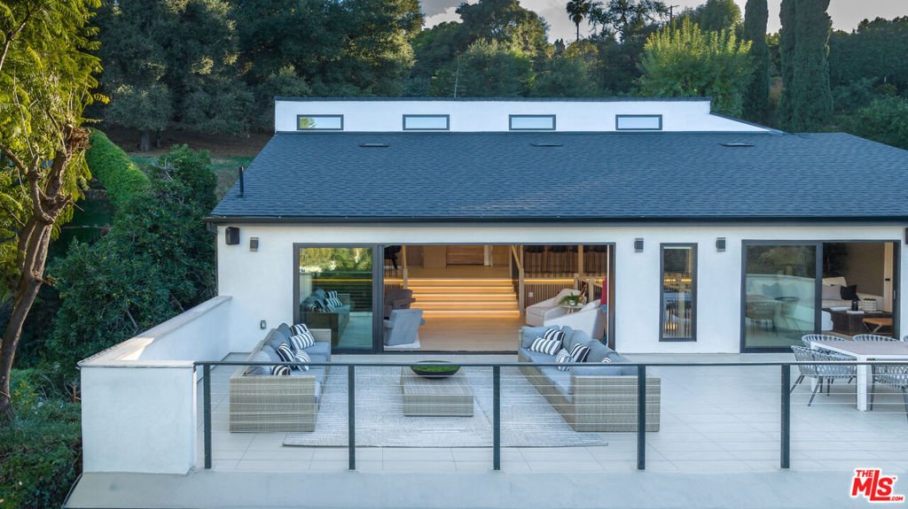 House in Los Angeles, California, United States 2 - 17297377