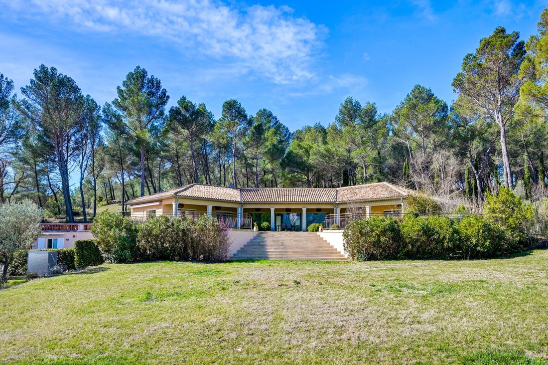 House in Le Tholonet, Provence-Alpes-Côte d'Azur, France 3 - 17298277