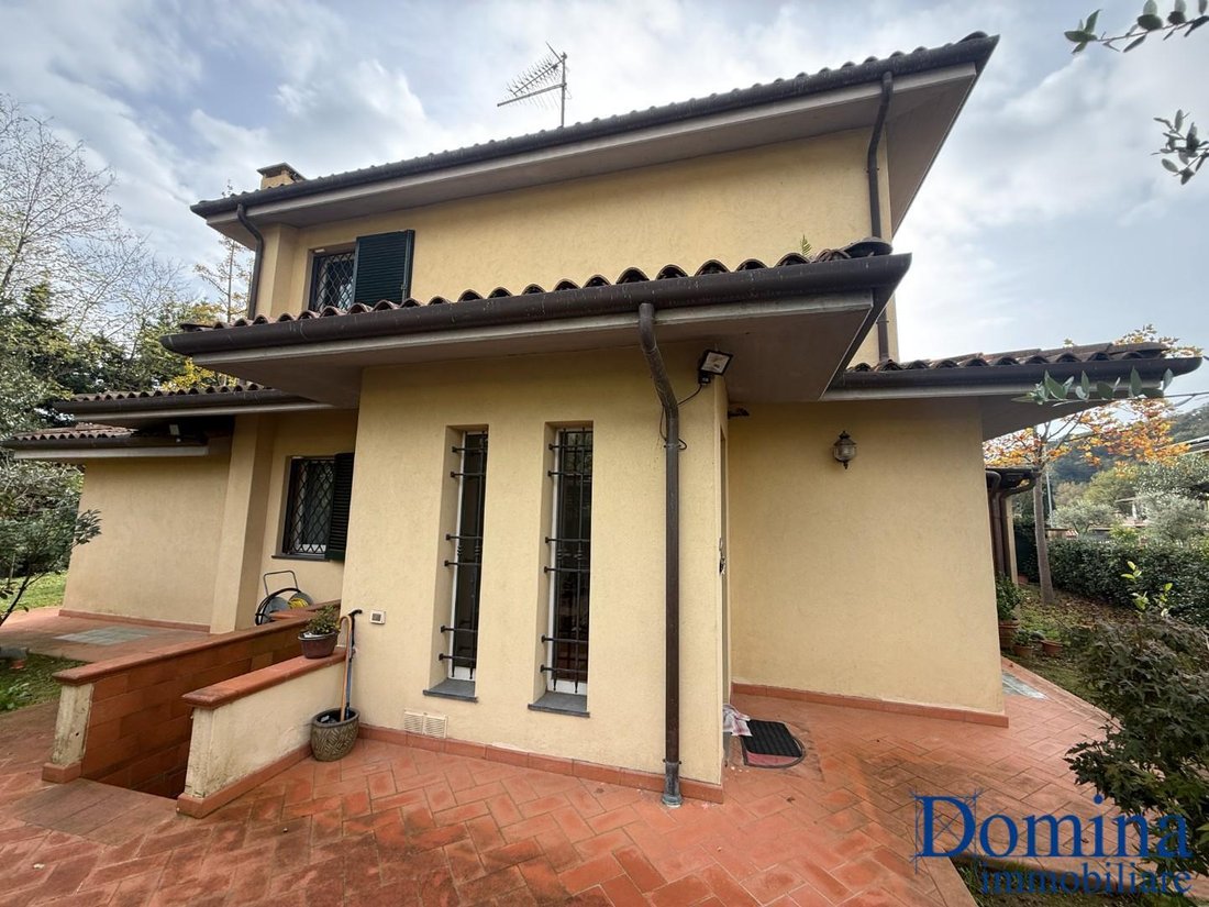 House in Romagnano, Massa, Tuscany 5 - 17294413