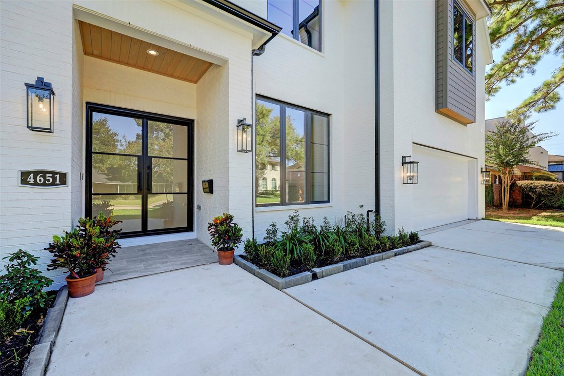 House in Houston, Texas, United States 2 - 17297722