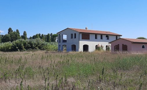Villa in Lido di Camaiore, Camaiore, Tuscany 1