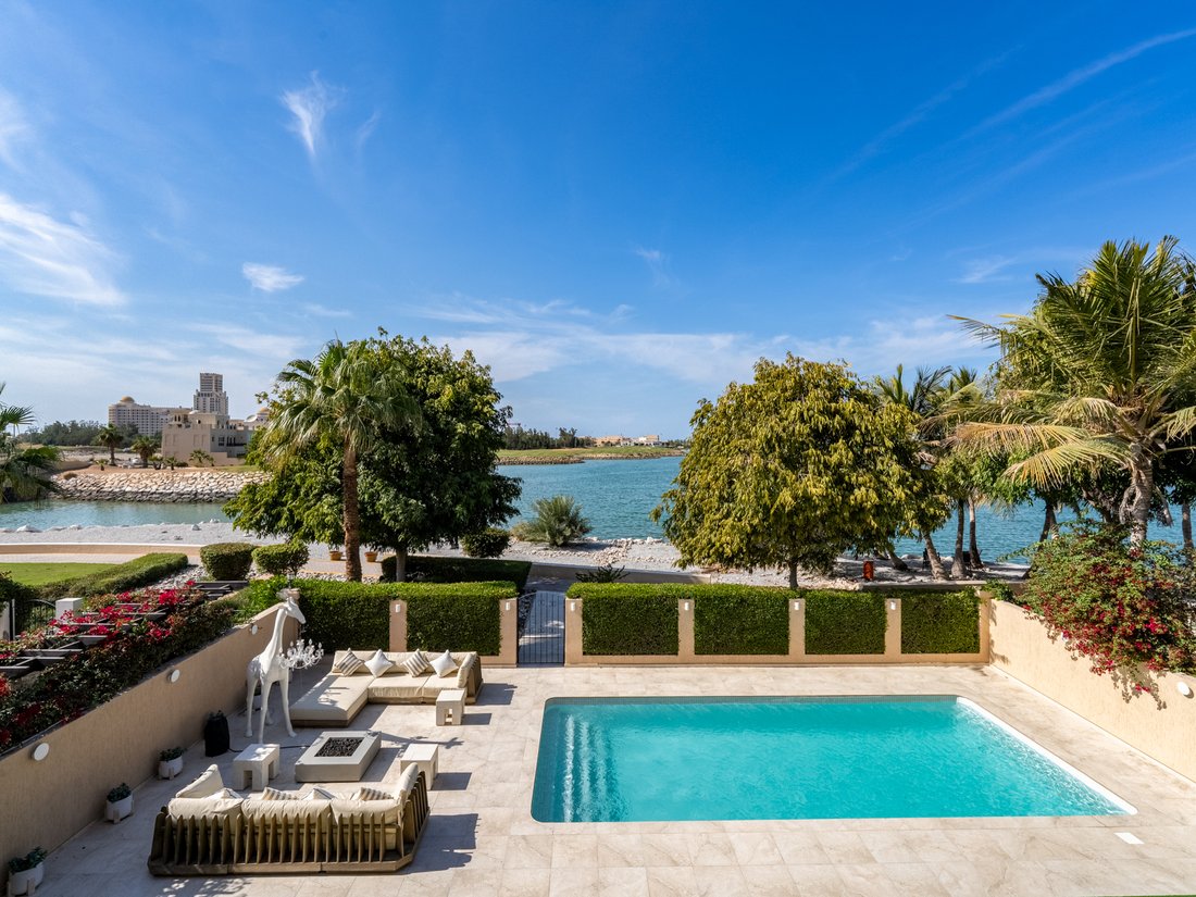 Villa in Al Hamra Village, Ras al-Khaimah Emirate, United Arab Emirates 2 - 17300074