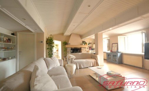 Apartment in Centro Storico, Lucca, Tuscany 1
