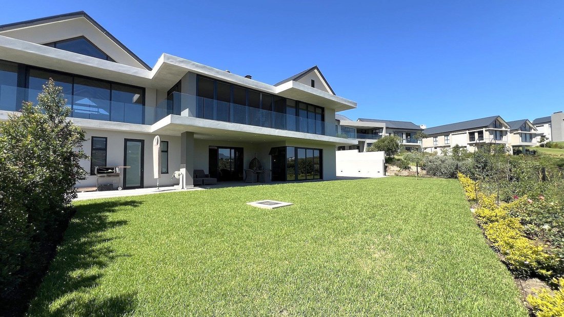 House in Kingswood Golf Estate, Western Cape, South Africa 3 - 17255698