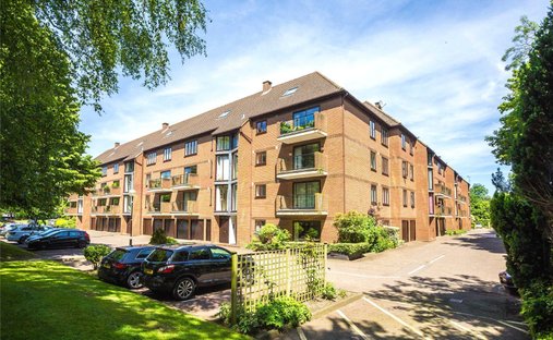 Appartement à Pinnerwood Park, Hillingdon, Angleterre 1