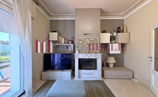 House in Viareggio, Tuscany, Italy 1