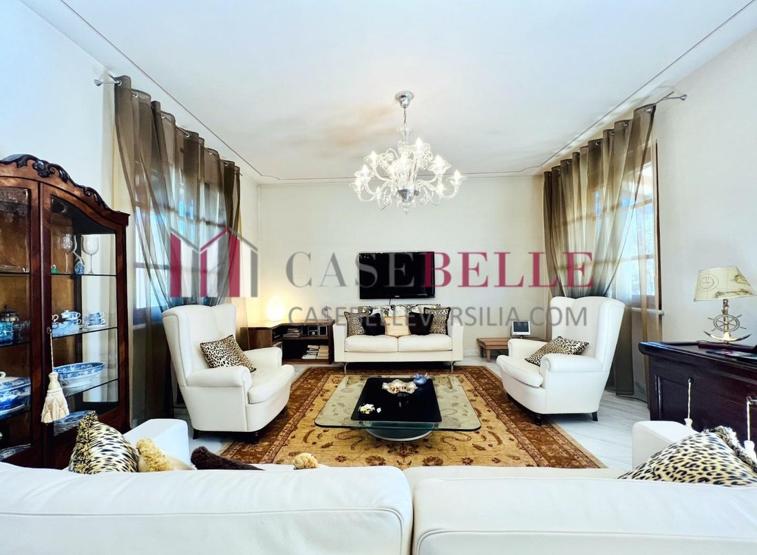 Villa in Fiumetto, Pietrasanta, Italy 3 - 12569575