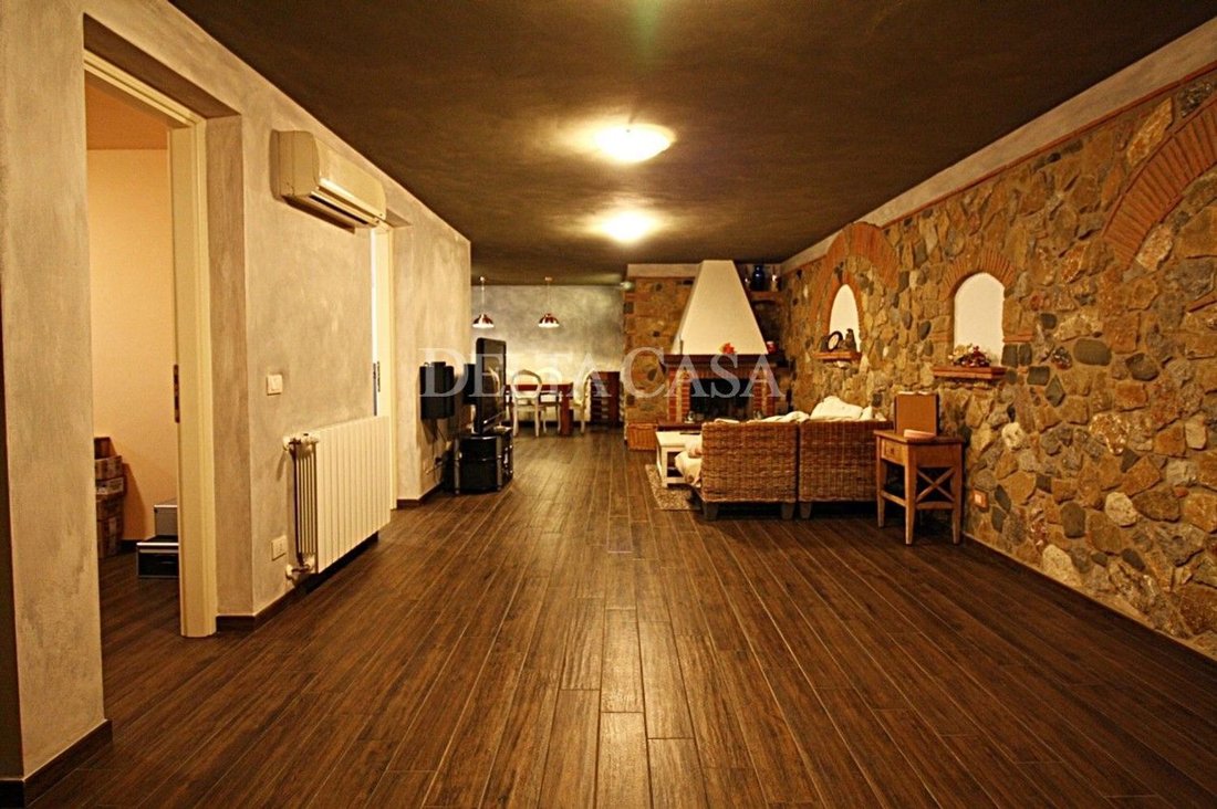 Villa in Capezzano Pianore, Camaiore, Tuscany 4 - 17294816