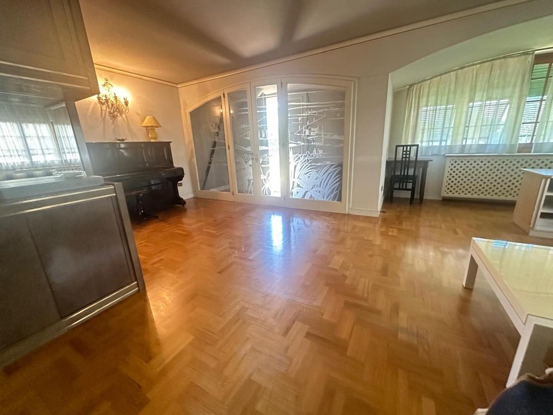 Villa in Hospital Zone, Empoli, Tuscany 2 - 17294306