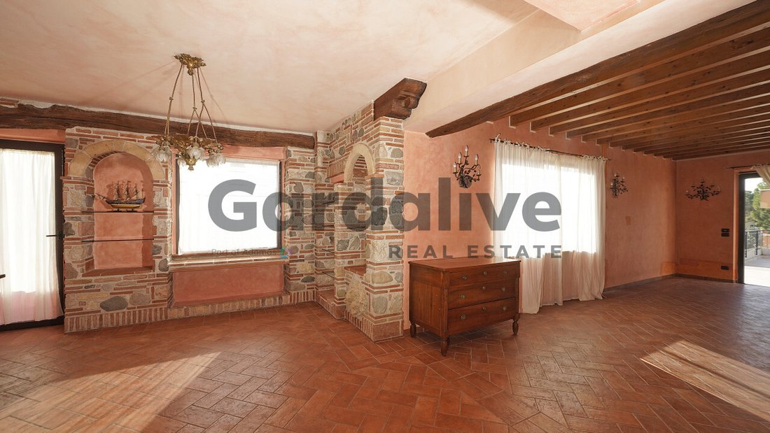 Apartment in Colombare, Sirmione, Lombardy 1 - 17298206