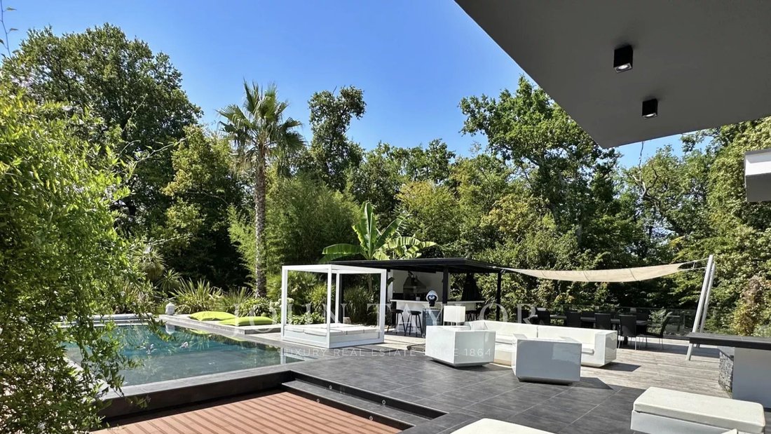 House in Bouliac, Nouvelle-Aquitaine, France 2 - 17293365