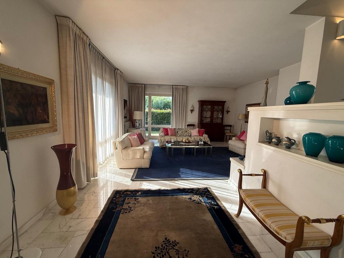Villa in Center, Fucecchio, Tuscany 1 - 17294604