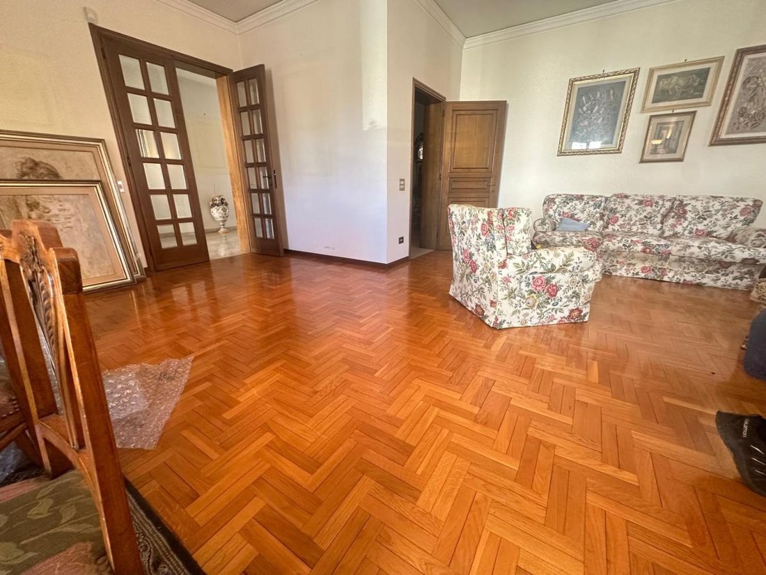 Villa in Hospital Zone, Empoli, Tuscany 1 - 17294306