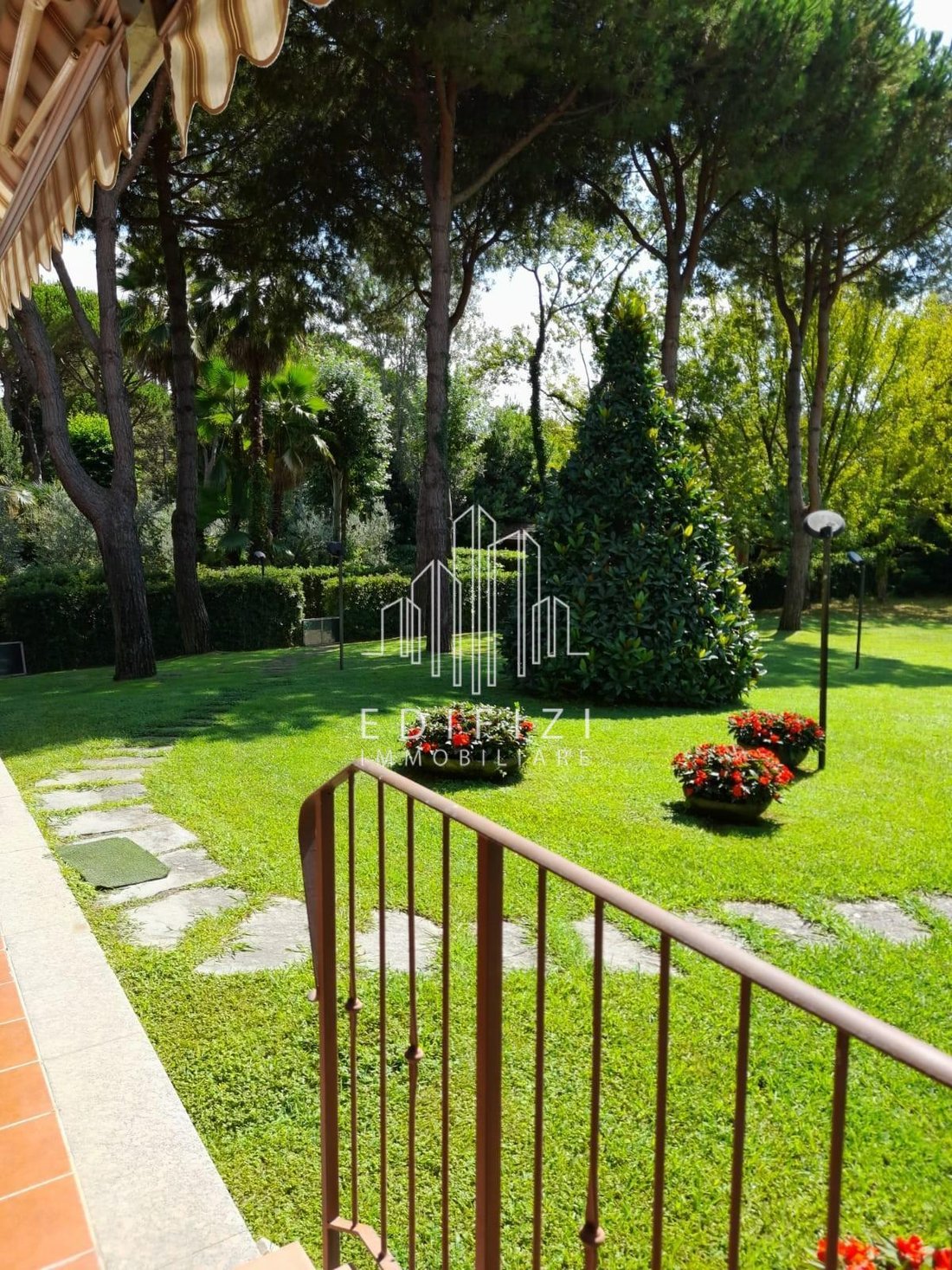 Villa in Ronchi, Massa, Italy 4 - 17294518