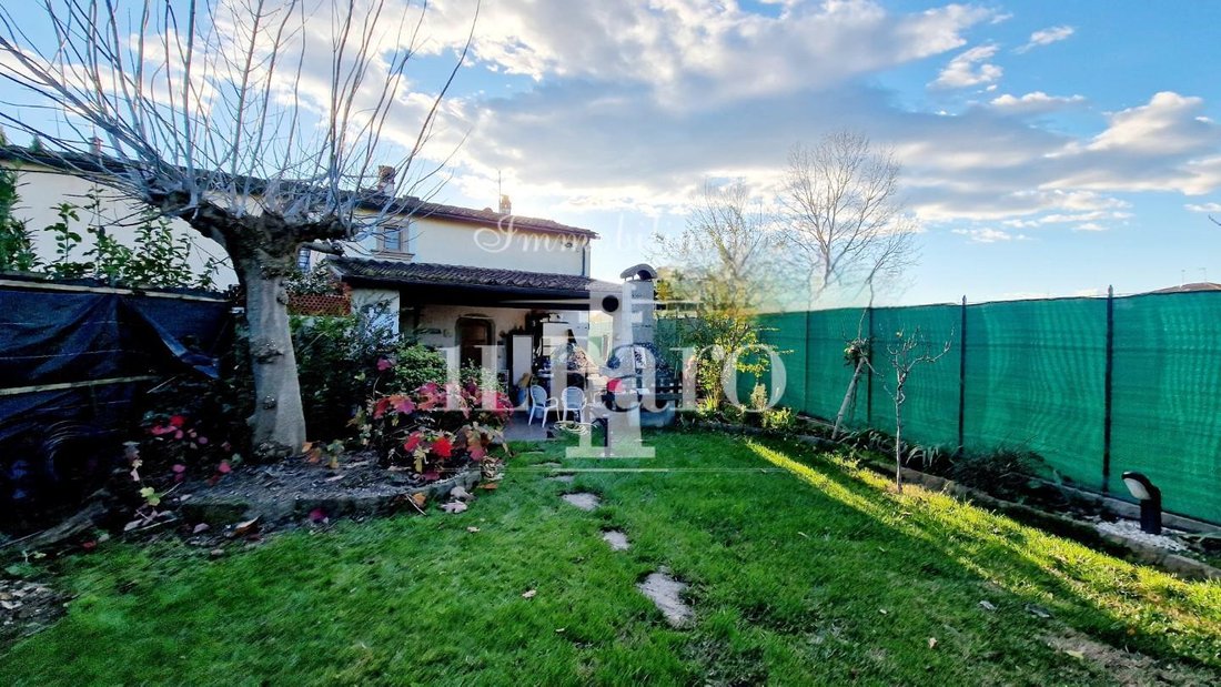 Villa in Torricella, Campi Bisenzio, Tuscany 1 - 17295048