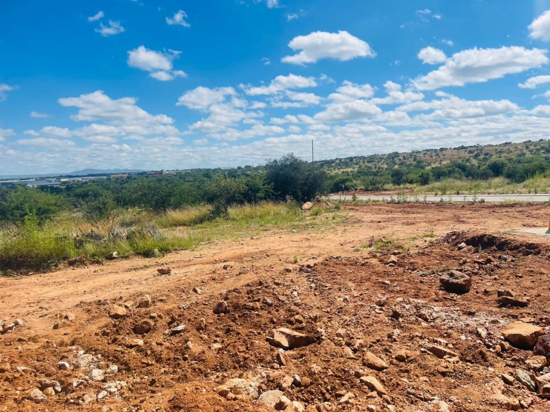 Land in Polokwane, Limpopo, South Africa 2 - 17293237