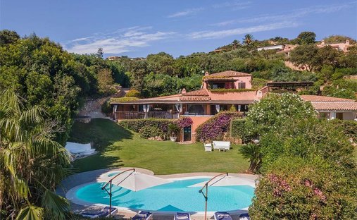 House in Cala di Volpe - Capriccioli - Romazzino, Arzachena, Italy 1
