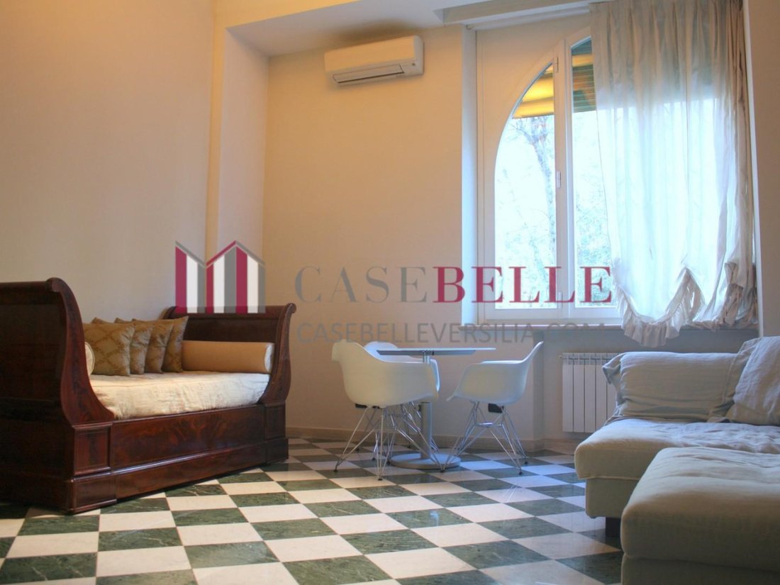 Apartment in Lungomare, Viareggio, Tuscany 2 - 12569635