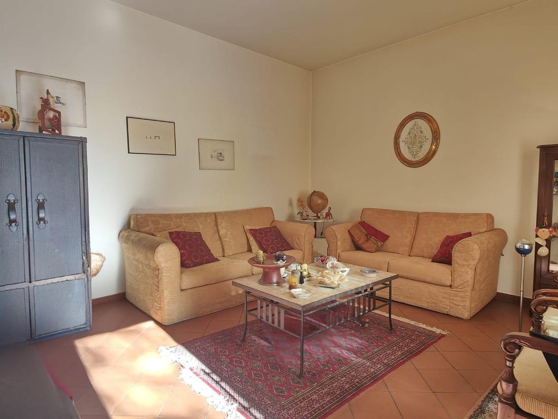 Villa in Ponzano-Carraia, Empoli, Tuscany 2 - 17294520