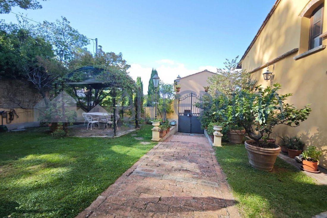Villa in Casciana Terme Lari, Tuscany, Italy 5 - 17294276