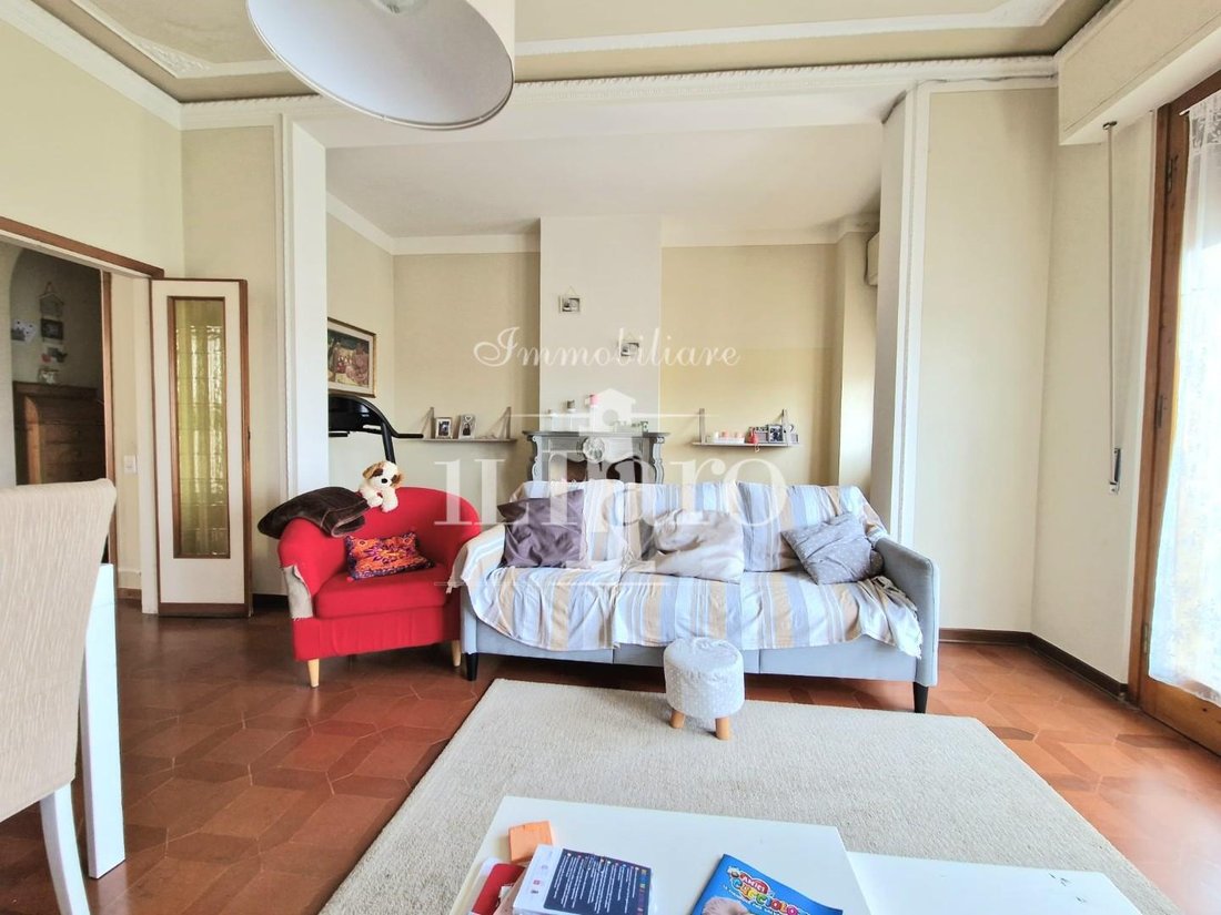 Villa in Center, Signa, Tuscany 3 - 17294965