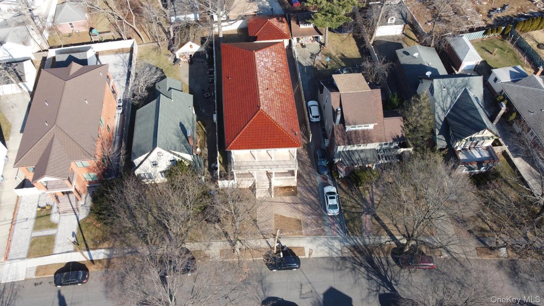 House in New York, New York, United States 1 - 17296241