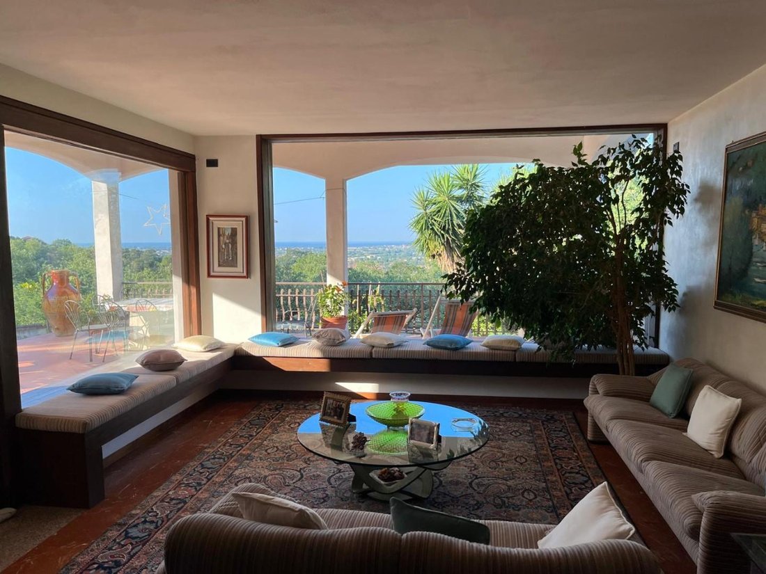 Villa in Historic Center, Castelnuovo Magra, Liguria 1 - 17294702
