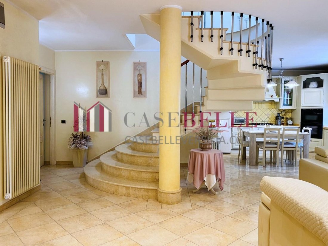 Villa in Viareggio, Tuscany, Italy 2 - 12569604