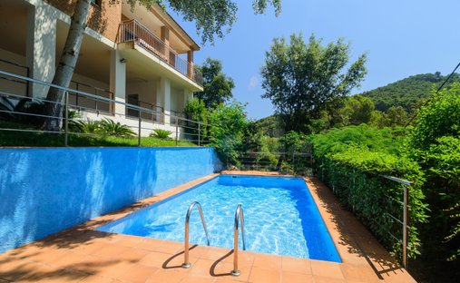 Villa en Sa Riera, Bagur, Cataluña 1