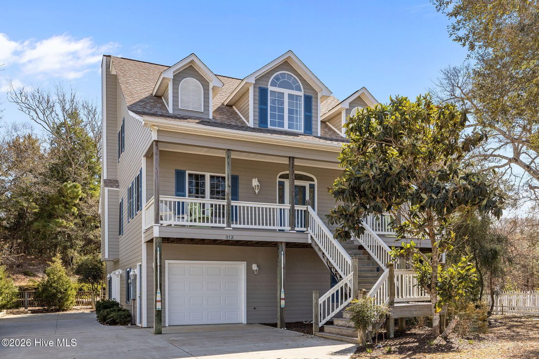 House in Emerald Isle, North Carolina, United States 1 - 17296653