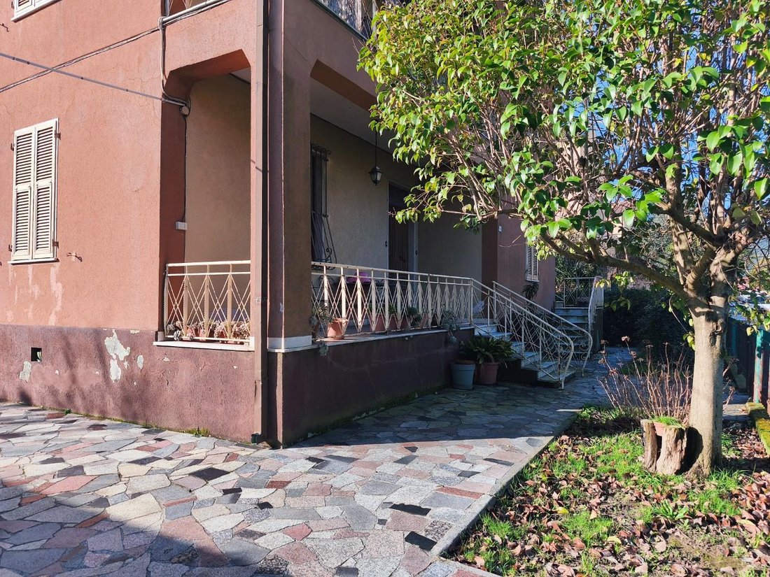 House in Fiumaretta di Ameglia, Ameglia, Liguria 2 - 17294632