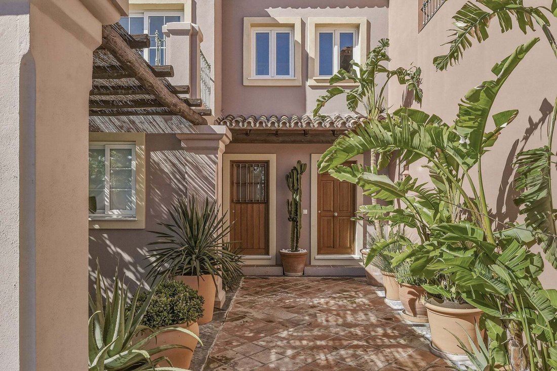 Townhouse en Benahavís, Andalucía, España 3 - 17297941
