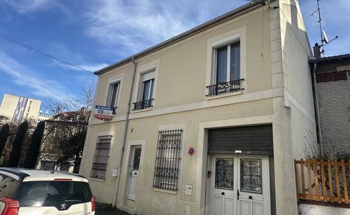 House in Barbusse, Arcueil, France 1