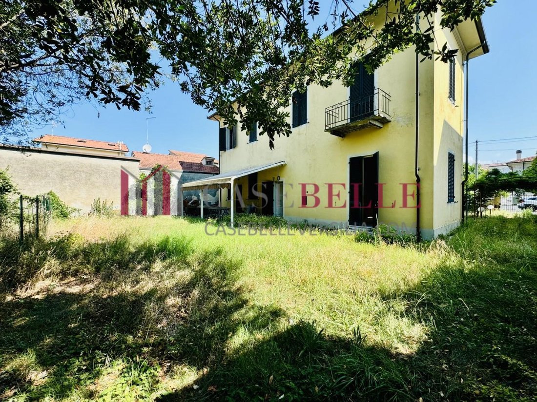 Villa in Lido di Camaiore, Camaiore, Tuscany 1 - 17294879