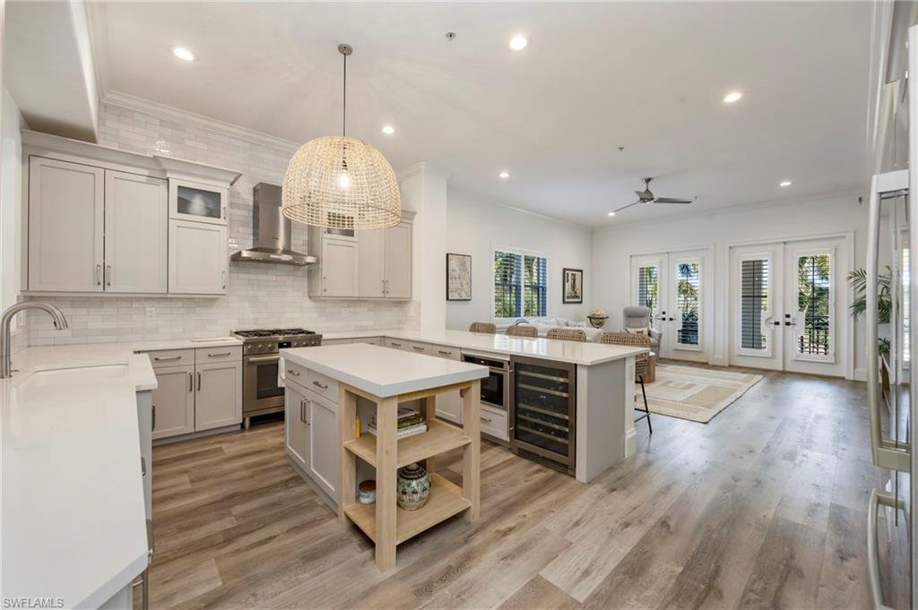 Condo in Naples, Florida, United States 2 - 17300016