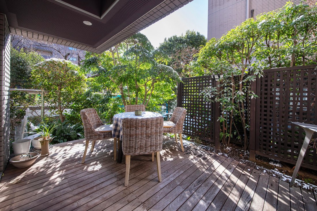 Condo in Shinjuku City, Tokyo, Japan 3 - 17299880